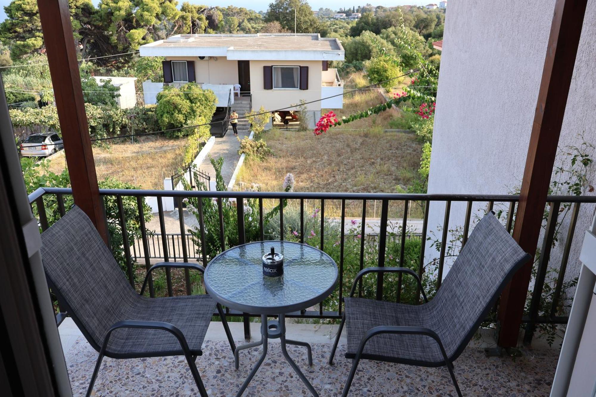 Filippos Apartments "Room 5" No Kitchen Spartia  Bagian luar foto